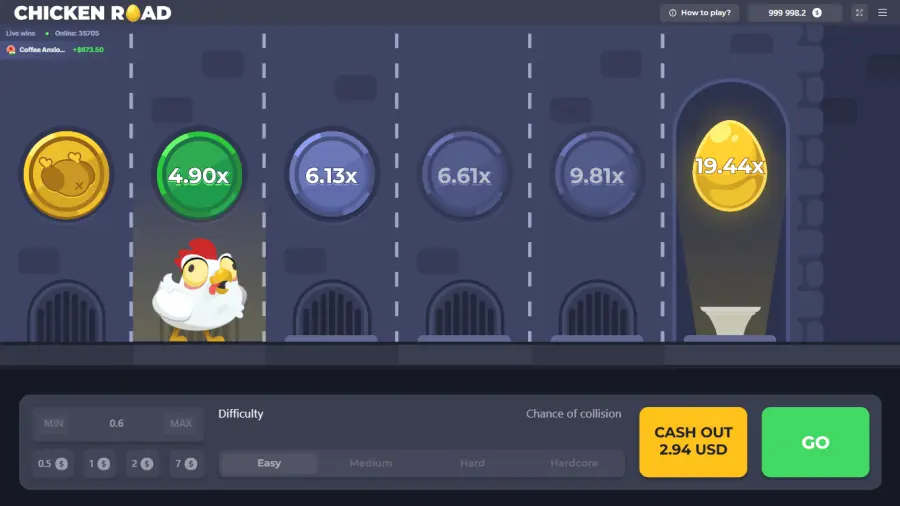 Chicken Road gameplay &mdash; pollo pixel-art cruzando avenida con autos y multiplicador visible Pin Up Chile